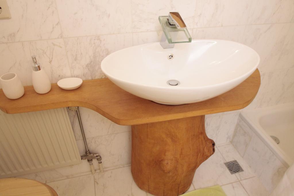 Luxus Appartement Schwarzwald Bei Freiburg 4 Schlafzimmer Sauna Sölden Habitación foto
