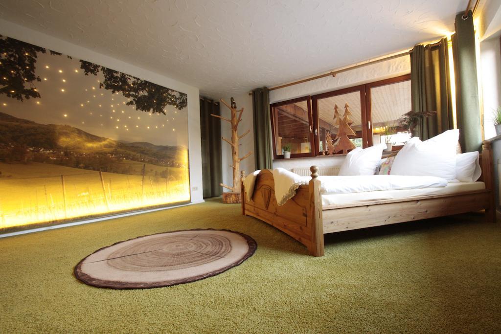 Luxus Appartement Schwarzwald Bei Freiburg 4 Schlafzimmer Sauna Sölden Habitación foto